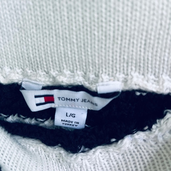 TOMMY JEANS Size L  Womens Crochet Cotton Mini Skirt Population Black & White - Picture 12 of 14